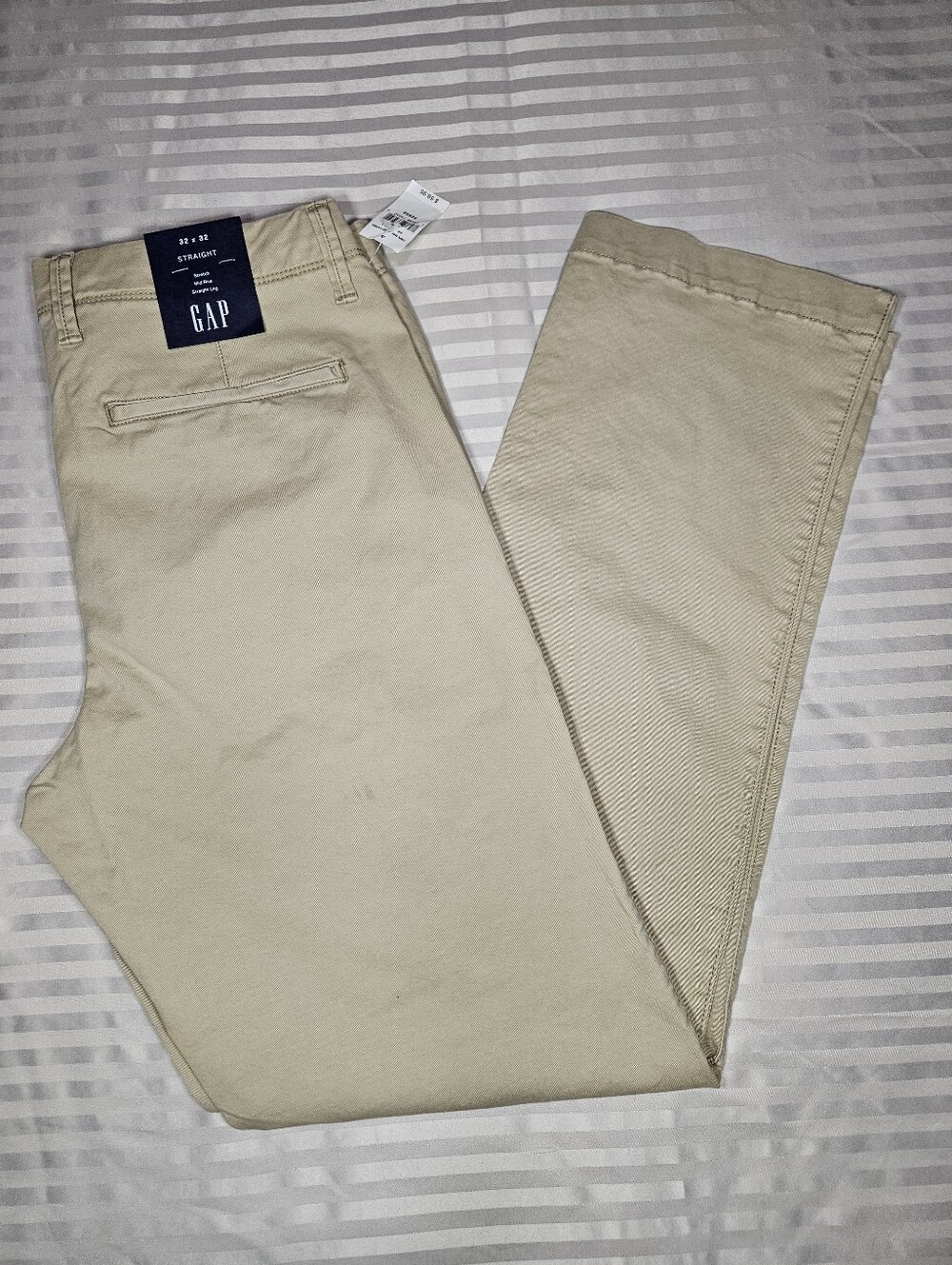 GAP 32x32 Straight Chinos Beige